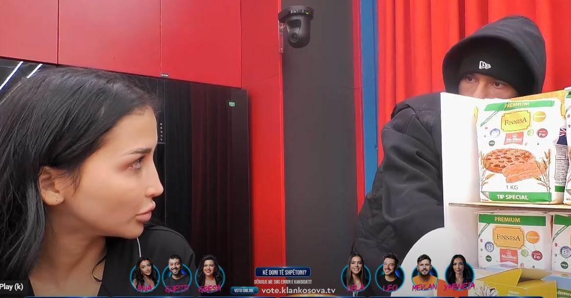 Xheneta i rrëfen Drilonit braktisjen nga nëna: Na la në 'beshik', me pelena në fytyrë...(VIDEO)
