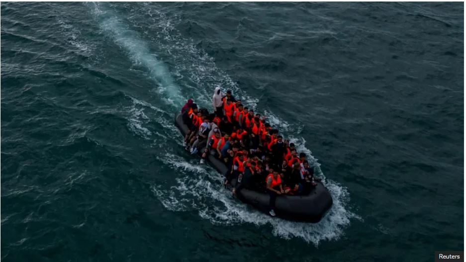 Tre emigrantë kanë vdekur duke u përpjekur të kalonin Kanalin Anglez
