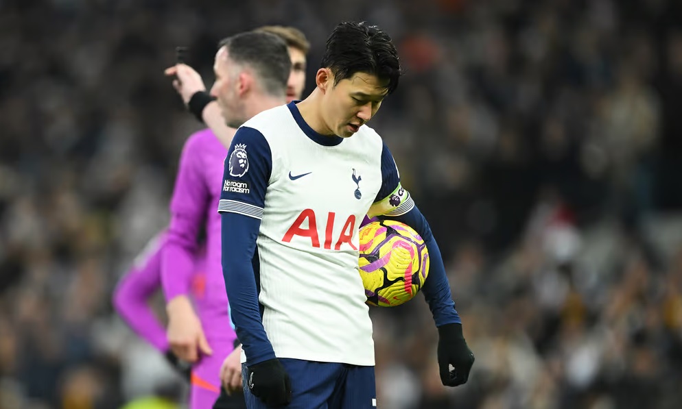 Tottenham "rrëshket" në fund, ndalet në barazim nga Wolves