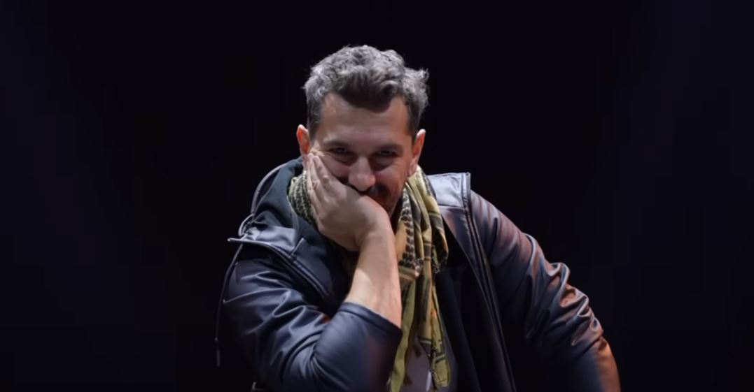"Keni parë e dëgjuar shumë për mua, por asnjëherë nga unë", Atilla në përballje me vetveten (VIDEO)