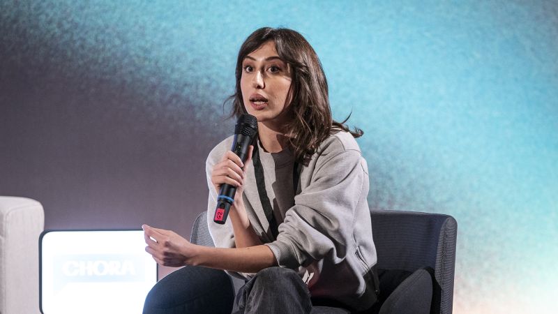 Arrestohet në Iran gazetarja italiane, shkoi për të raportuar
