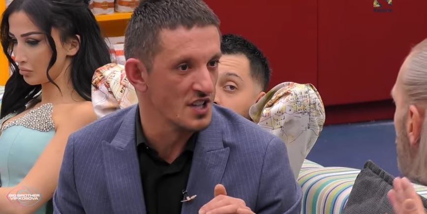 "Ishallah të dalin sytë" - Tensionohet debati mes Xuxit dhe Vullnetit (VIDEO)