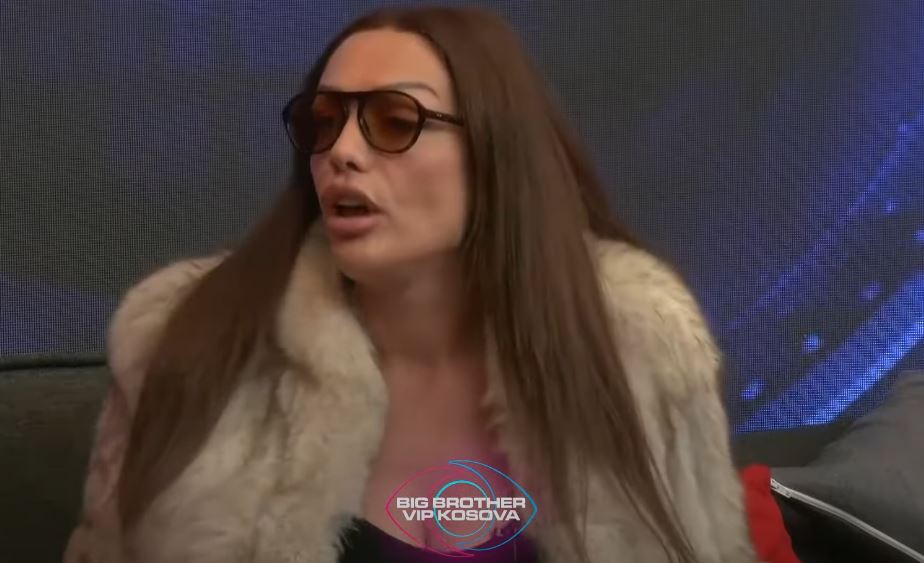 "Ti po mbetesh me një pikë", fillon debat mes Gresës dhe Drenushës për këtë banor!