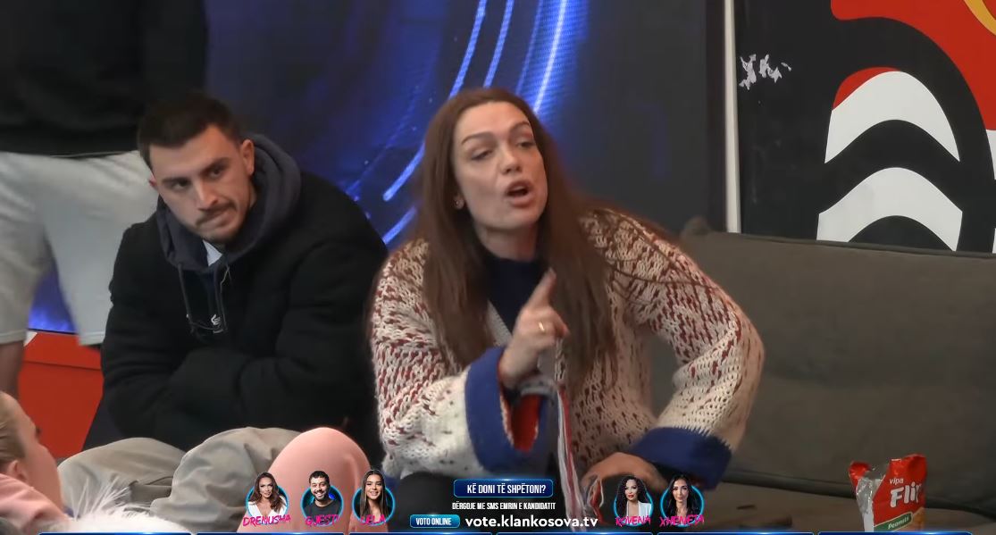 "Ti ke lyp me të prek” – Eskalon debati mes Drenushës dhe Gresës (VIDEO)