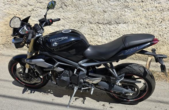 Vidhet një motoçikletë në Prishtinë