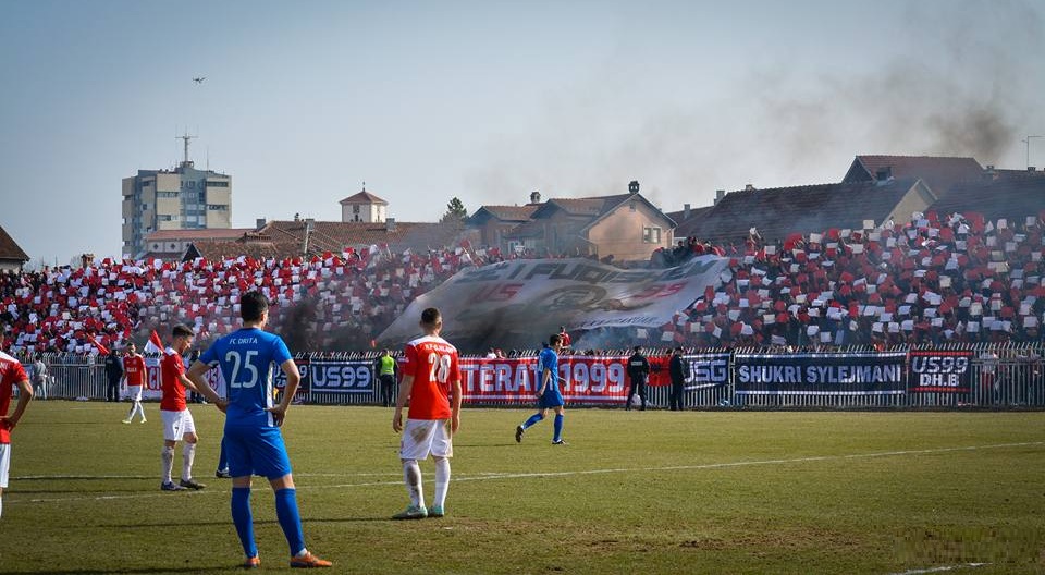 Derbi i Gjilanit përsëri pa "hijeshi", mijëra tifozë të flaktë nuk kanë stadium