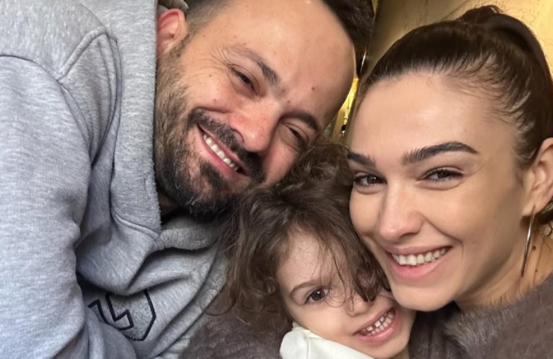 Jonida publikon foto të vajzës së saj: Sa do të doja të më rrinte gjithë jetën ngjitur në trup