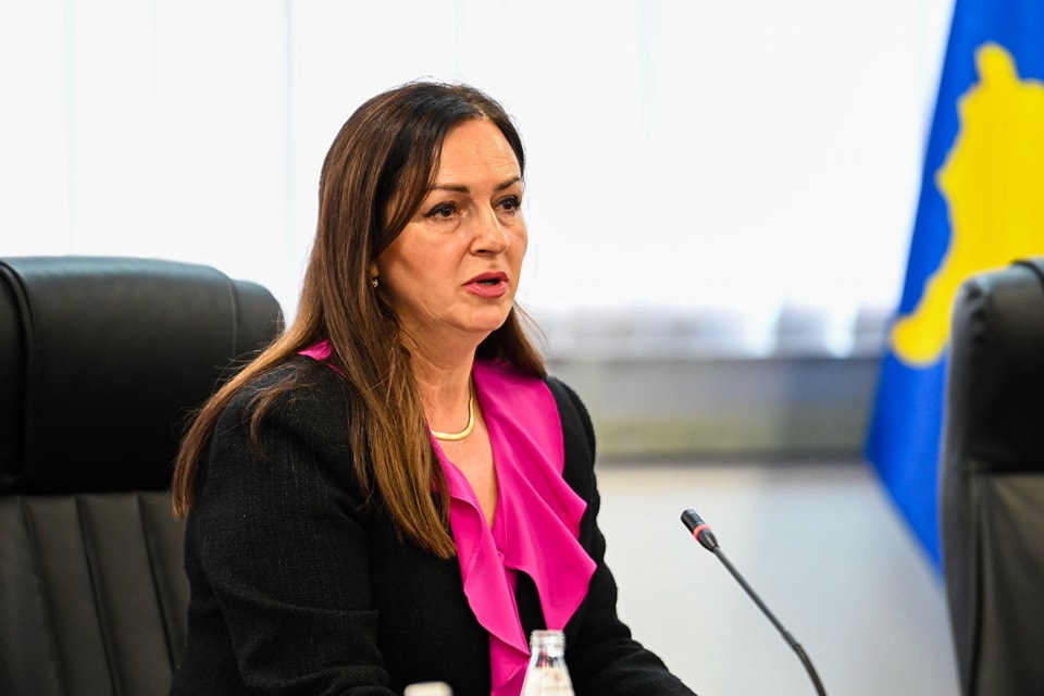 Ministrja e Arsimit Arbërie Nagavci