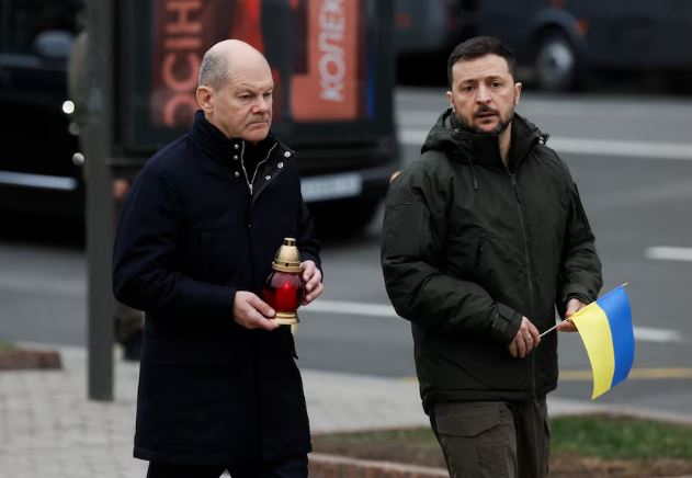 Scholzi premton 650 milionë ndihmë ushtarake në Kiev në mes të trazirave të brendshme