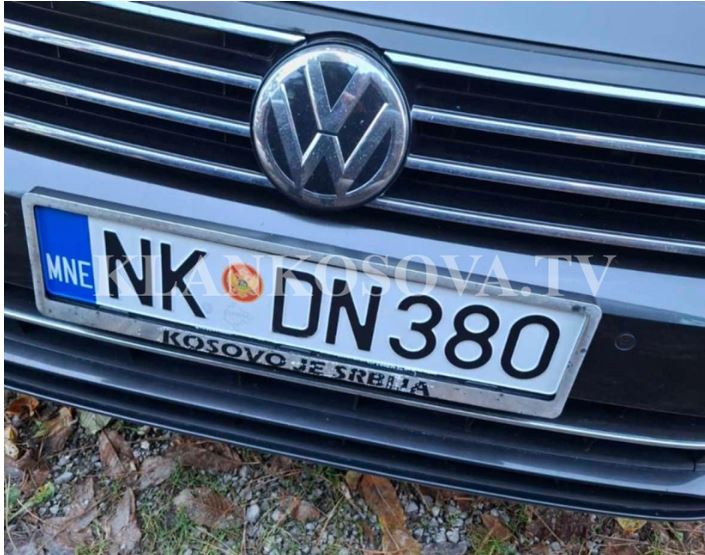 Mbajtën targat "Kosova është Serbi", Apeli lë në paraburgim ushtarët malazez