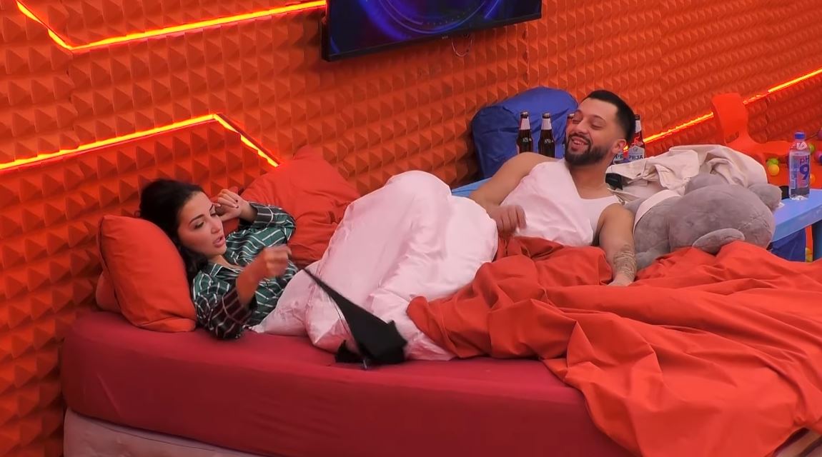 Xheneta, Gjestit: Po të kisha avantazh, të kisha qitë jashtë