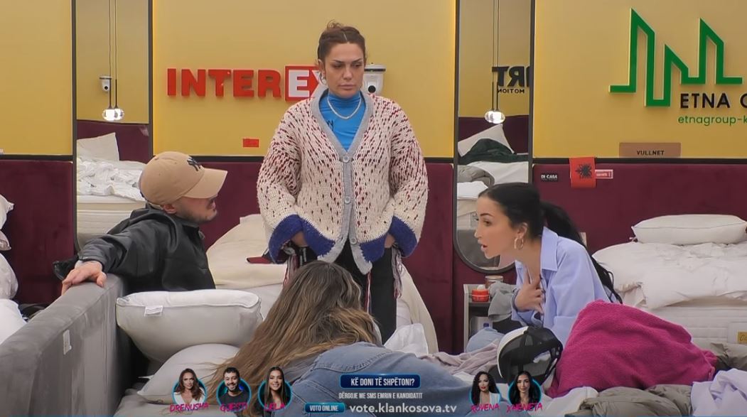 Xheneta diskuton për Gresën, dyshon se mori informacione prej Julit (VIDEO)