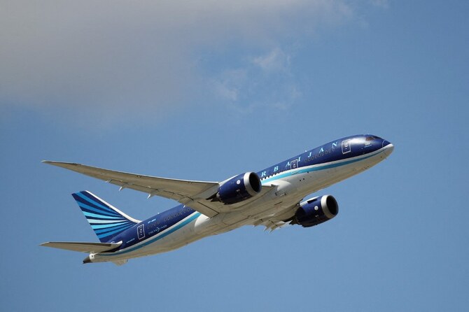 Rrëzohet aeroplani i pasagjerëve në Kazakistan