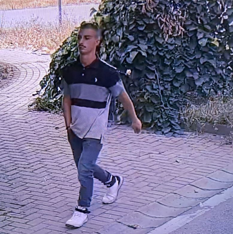 Policia kërkon ndihmë për identifikimin e një të dyshuari