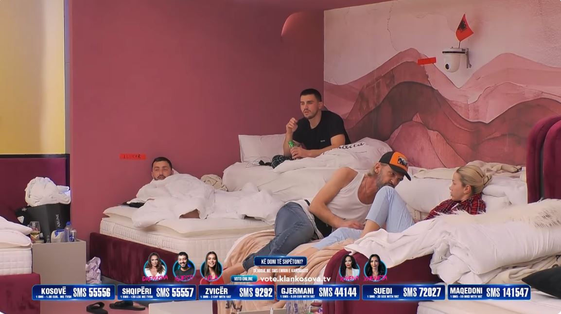 Xuxi pyet Sarën për Drilonin: Në çfarë faze jeni, afër apo larg puthjes?