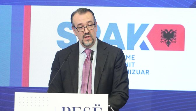 Kasanof: Prokurorët e SPAK duhet të lejohen të shërbejnë sërish pas përfundimit të mandatit