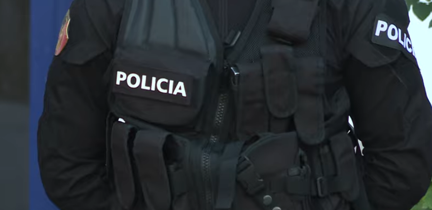 Shqipëria arreston 163 efektivë, 444 punonjës policie në prokurori