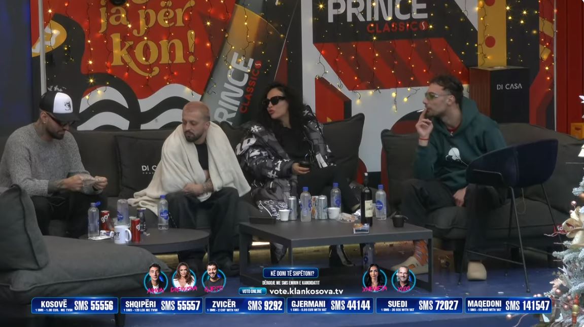 Rovena ankohet për prishjen e gjumit, Gjesti vetëm i këndon (VIDEO)