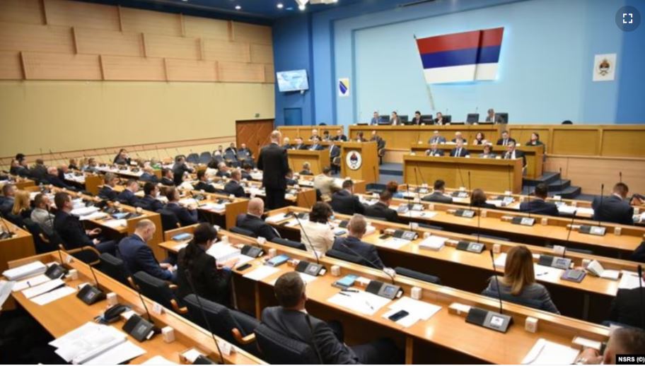 Perëndimi: Vendimet e Parlamentit të Republikës Sërpska kërcënojnë rendin kushtetues të Bosnjës