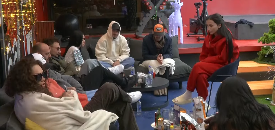 ''S'je avokate e saj'', Drenusha me tone të ashpra Gresës për Xhenetën (VIDEO)