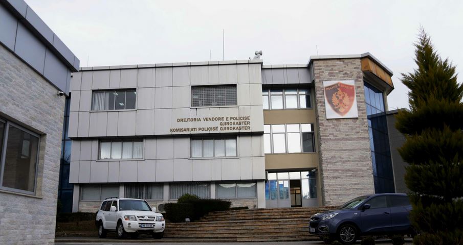 I dhanë kanabis 14-vjeçarit dhe përfundoi në spital, e pësojnë dy të rinjtë në Gjirokastër