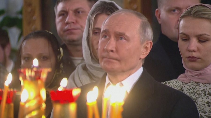 Putin i kërkon patriarkut të bekojë “armët” për ushtarët e luftës