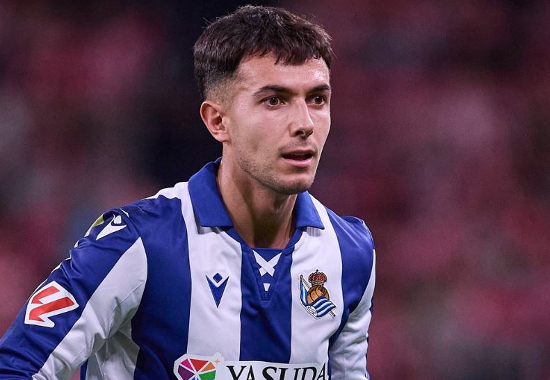 Zubimendi te Arsenali por verës