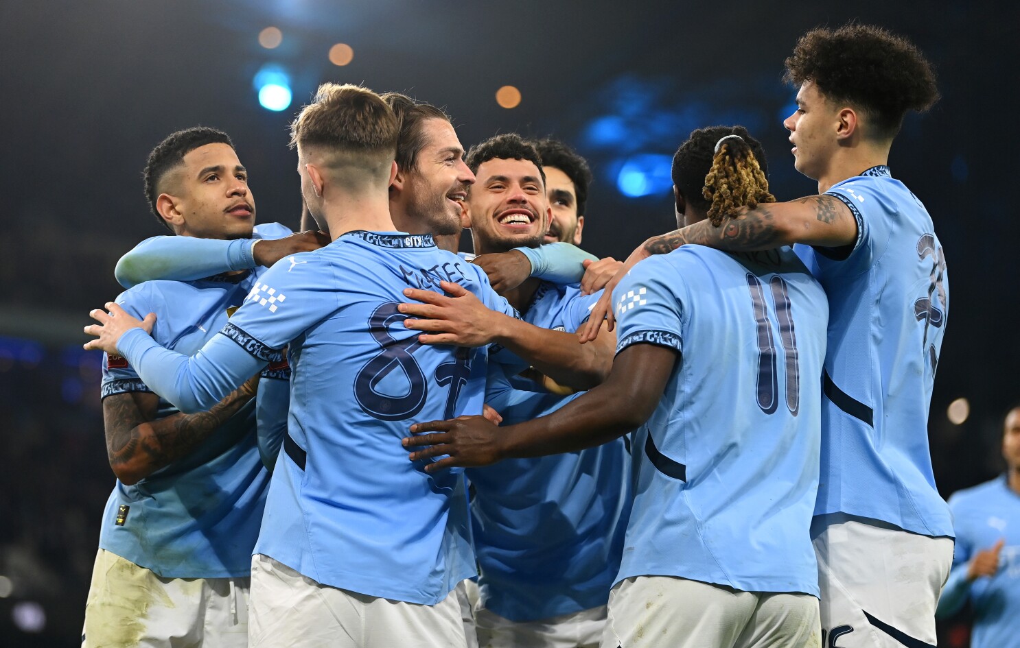Mllefin e krizës rezultative, Manchester City e zbrazi te Salfordi i kategorisë së katërt