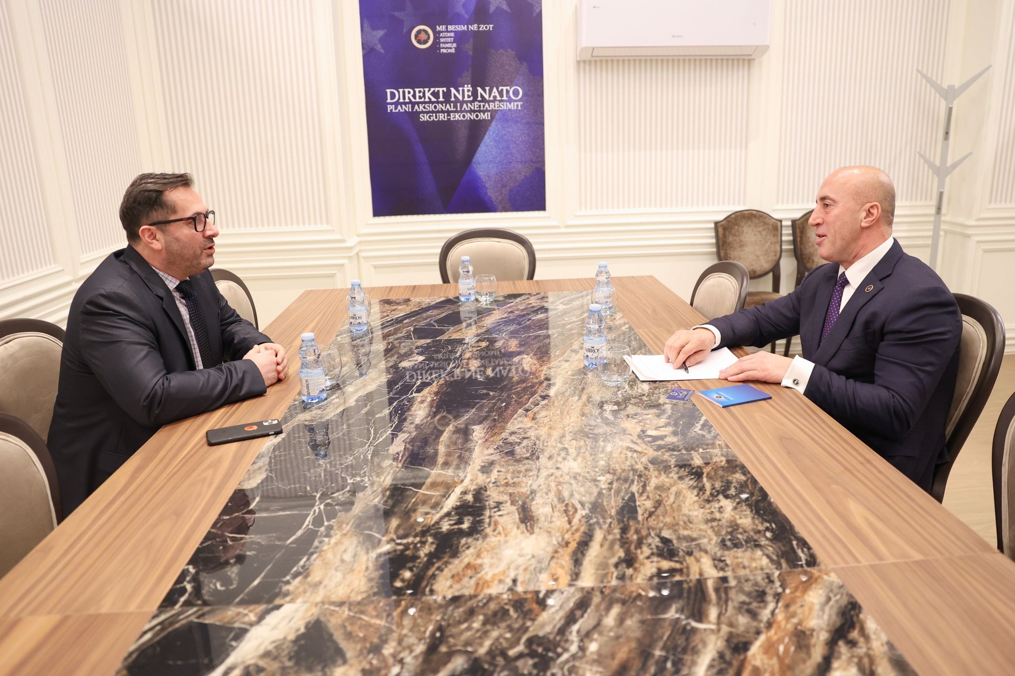 Foto e publikuar kreu i AAK-së, Ramush Haradinaj.