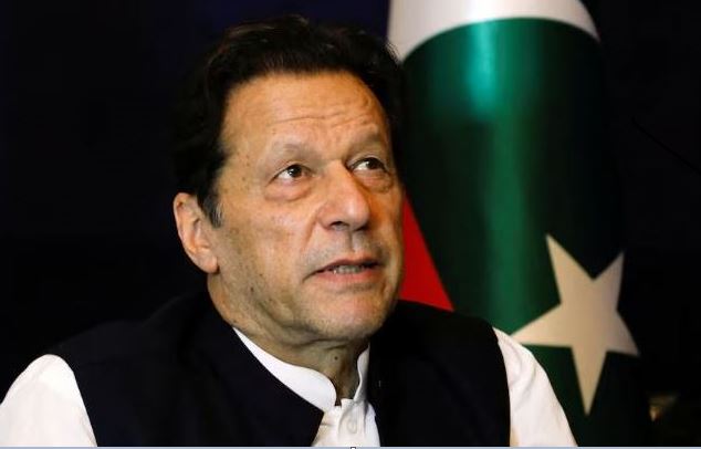Gjykata e Pakistanit dënon ish-kryeministrin Imran Khan me 14 vjet për korrupsion