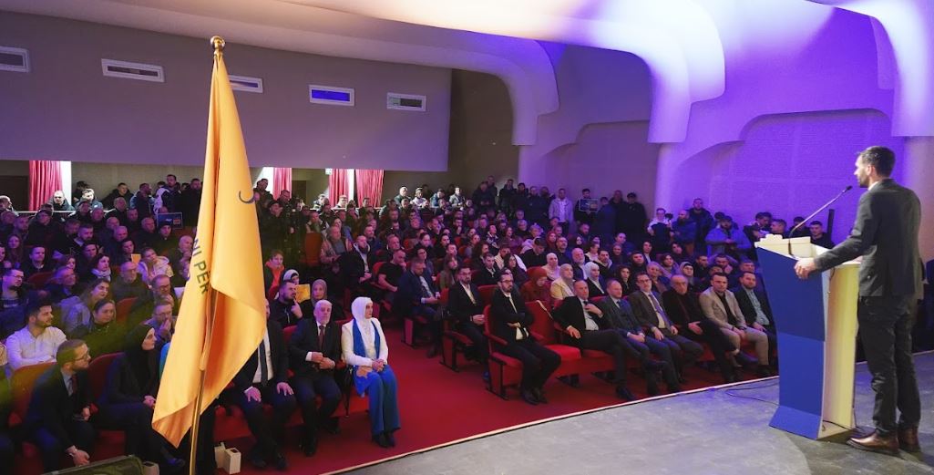 Koalicioni për Familjen sot do t'i vizitojë Odën Ekonomike dhe Shoqatën e Pensionistëve