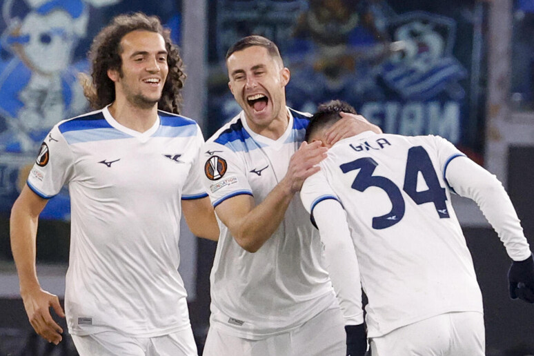 Lazio mposht Sociedadin dhe 'blindon' vendin e parë në Euroa League