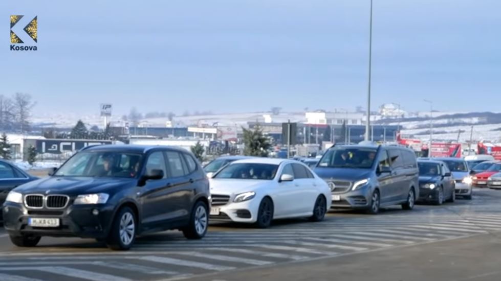 Kaq po presin mërgimtarët për të hyrë në Kosovë