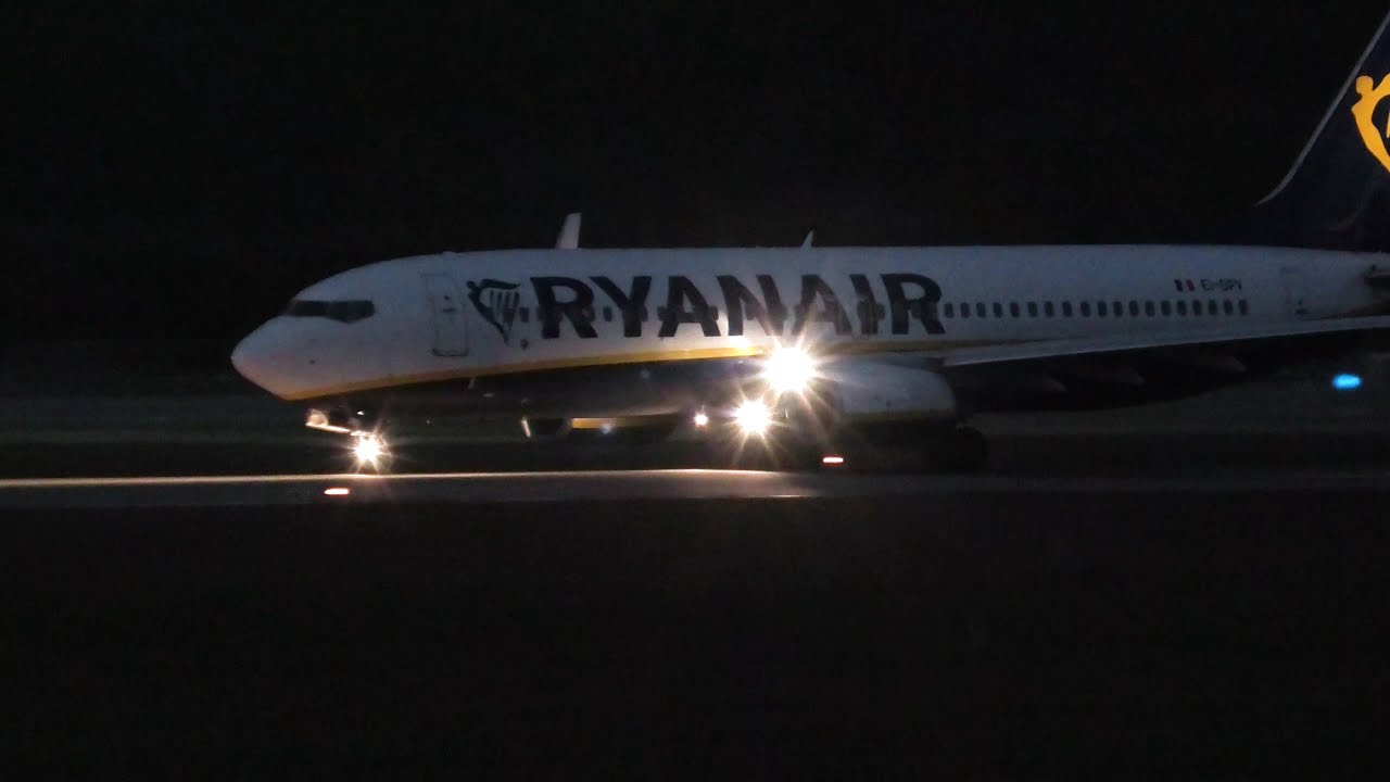 Ryanair nis betejë ligjore, padit një pasagjer për dëme prej 15 mijë Euro