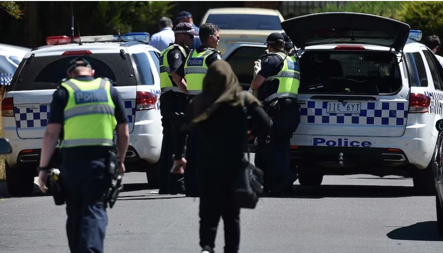 Policia australiane parandaloi sulmin antisemitik me eksploziv