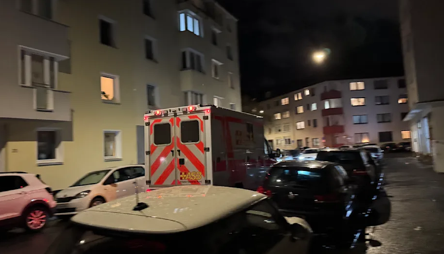 Sulm brutal në Hanover: Një burrë gjendet i mbuluar në gjak