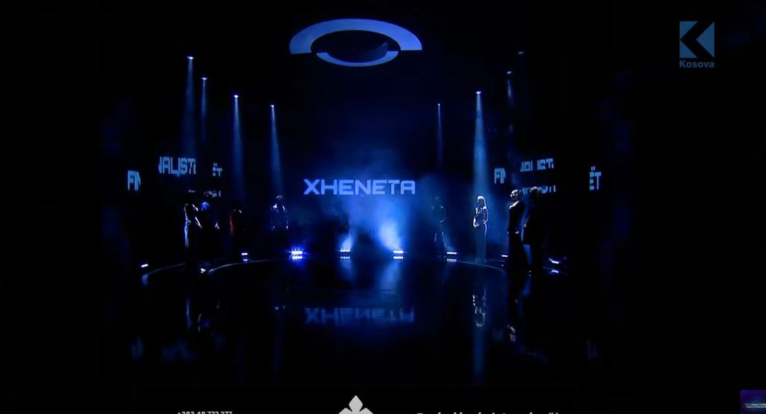 LIVE  Xheneta  shpallet finalistja e dytë   Leo eliminohet