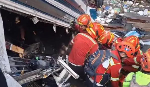 Aksidentohet autobusi në Guatemala, të paktën 30 të vdekur