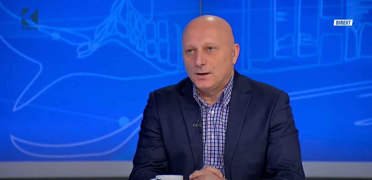 Artan Qerkini, avokat i Sylejman Selimit