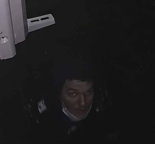 Policia kërkon ndihmë në identifikimin e një personi të dyshuar për vjedhje