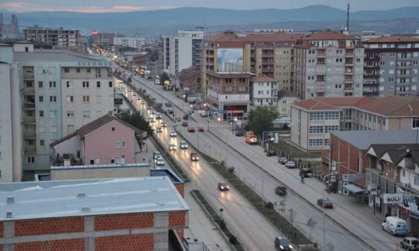 Zhduket një grua në Fushë Kosovë