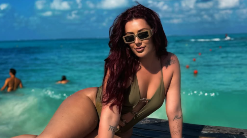 Ronela Hajati. Foto nga Instagrami.