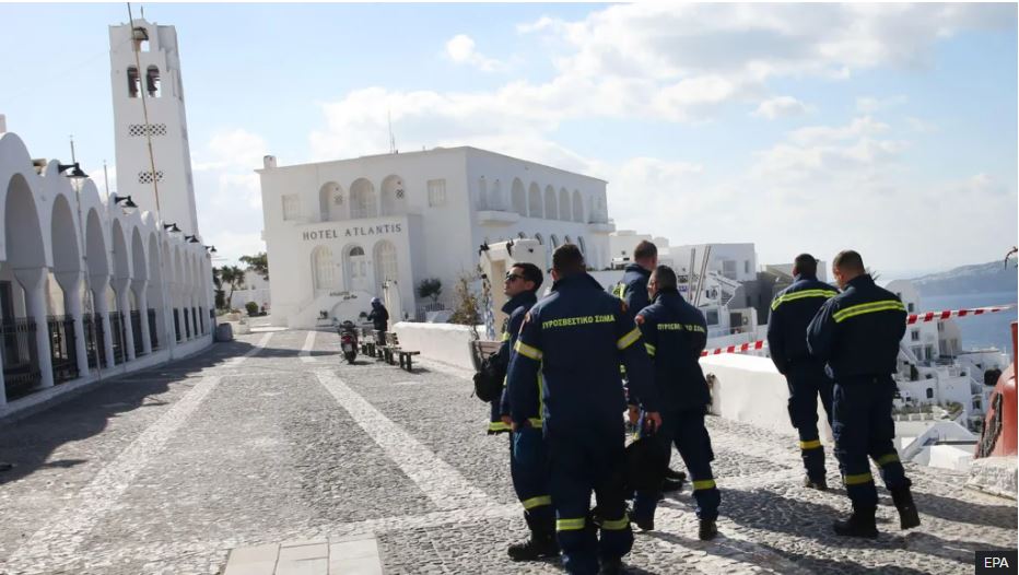 Santorini goditet nga disa tërmete të tjera pas shpalljes së gjendjes së jashtëzakonshme