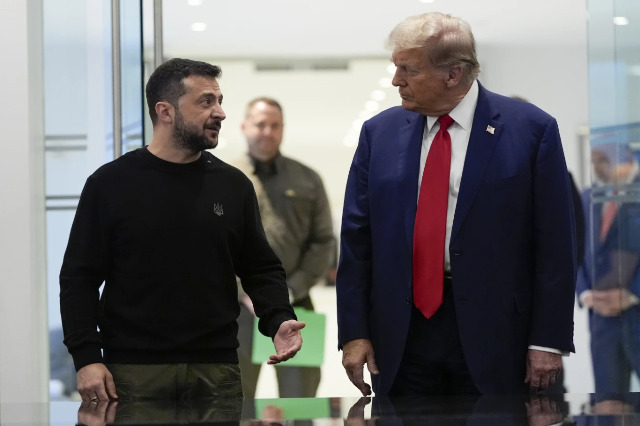 Trump  Starmeri e Macroni s bënë kurrgjë për t i dhënë fund luftës   Zelensky s është aq i rëndësishëm