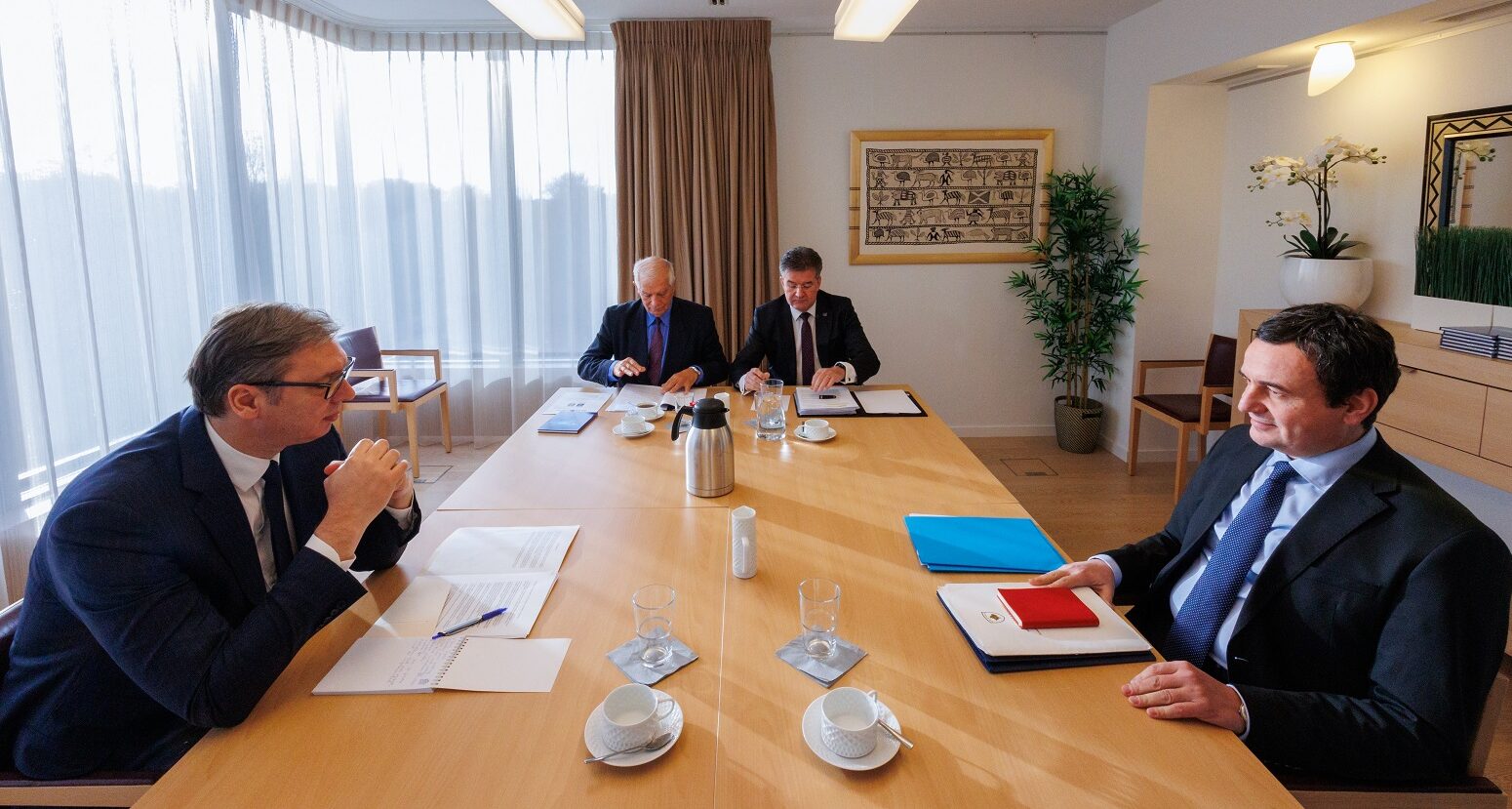 Kosovë   Serbi  Kush fitoi nga një vit pa dialog   VIDEO 