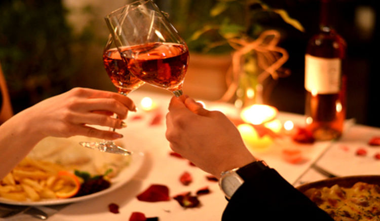 Ushqimi ideal për takimin romantik në Shën Valentin