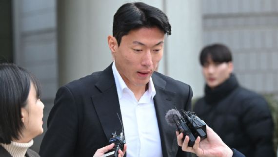 Futbollisti i Koresë së Jugut dënohet me një vit burgim, filmoi veten duke bërë seks me një grua