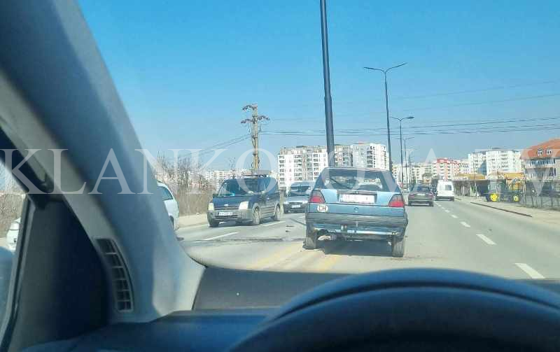 Aksident trafiku në Lipjan (FOTO)