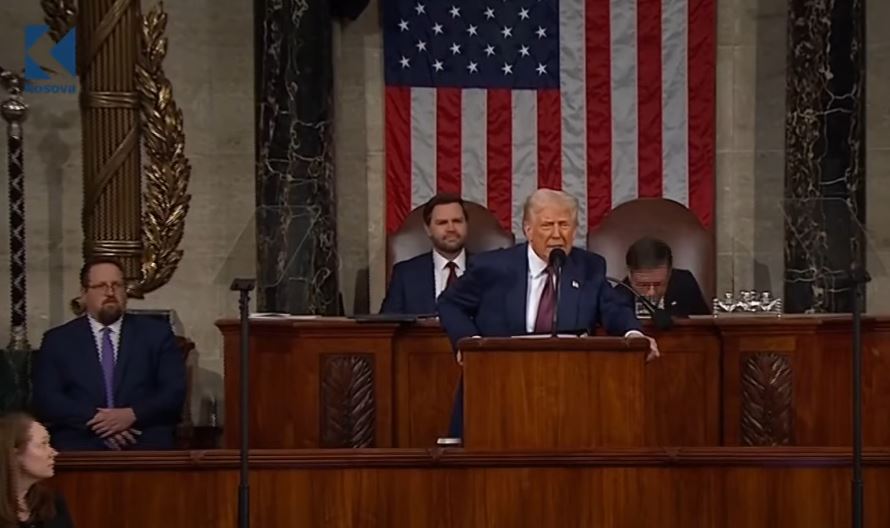 Reagimi i presidentit: Trump mbështet fyerjet e evropianëve (VIDEO)
