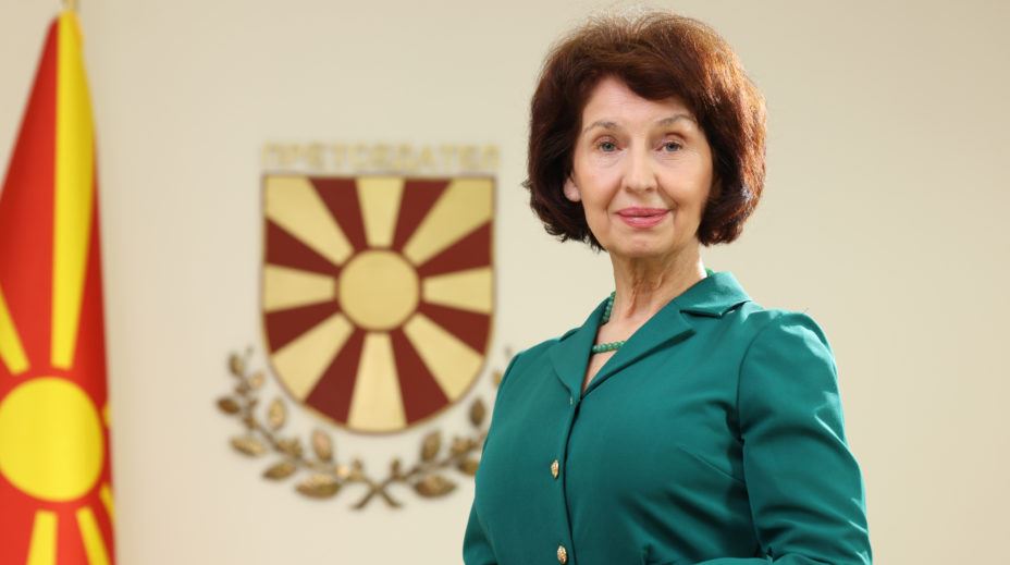 Siljanovska uron Fitër Bajramin: Me gjithë zemër ju uroj që festat t'i kaloni në harmoni!
